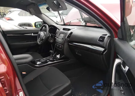 2015 Kia Sorento Lx z USA, uszkodzony, nr VIN 5XYKT3A67FG599227